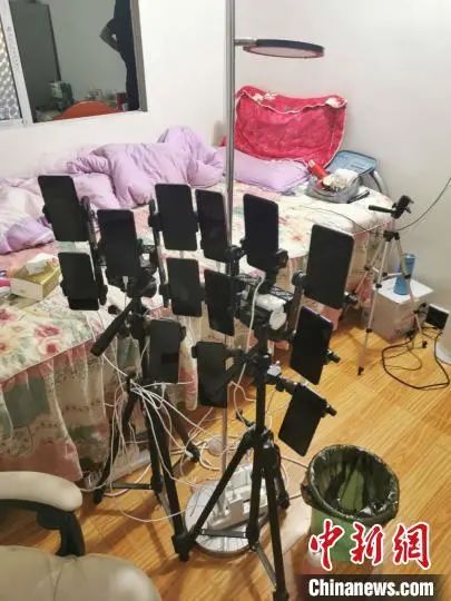 全国“扫黄打非”办给45人发放举报奖金156万元