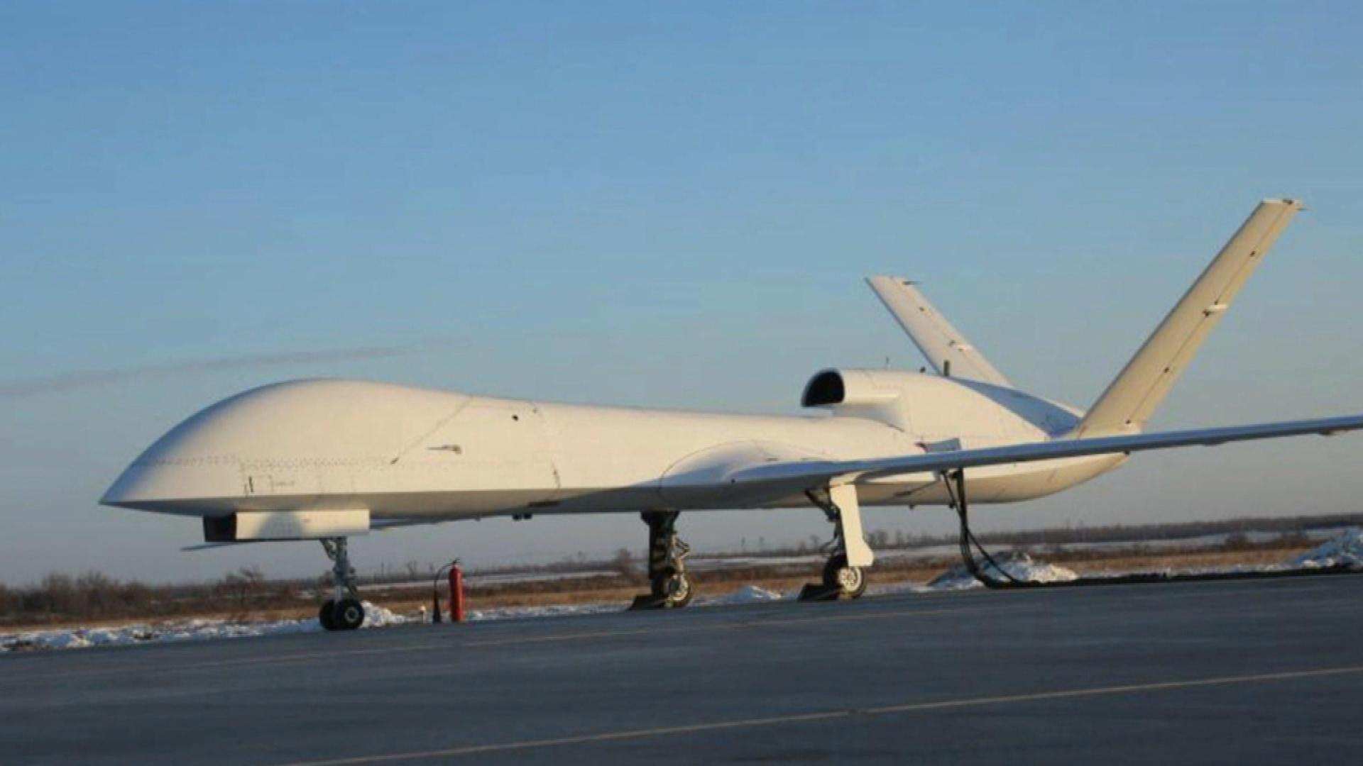 杜文龙表示,目前看wj-700无人机显然是瞄准的国际军火市场.