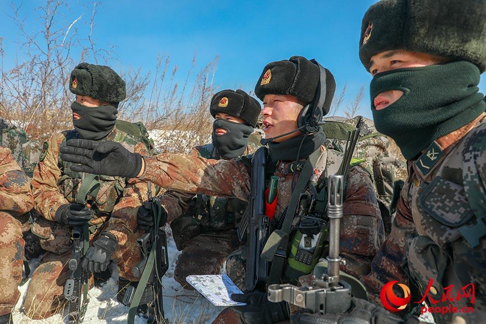 第80集团军某合成旅雪野练兵检验部队作战能力