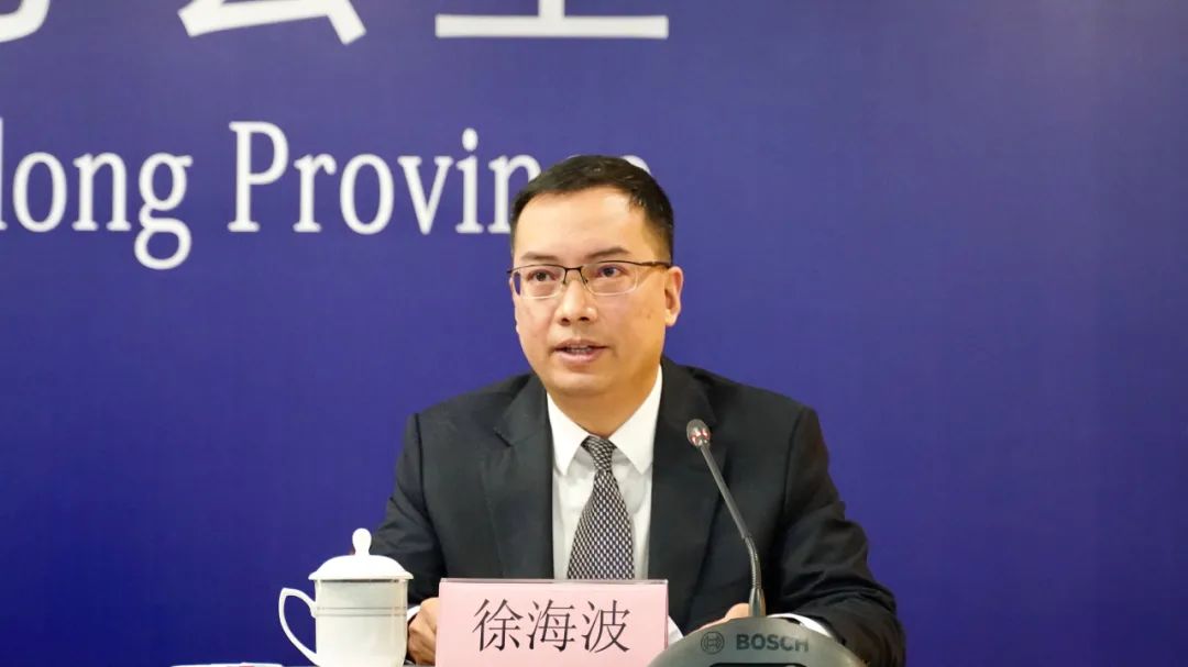 省交通运输厅公路运营处处长徐海波表示,全省高速公路服务区升级改造