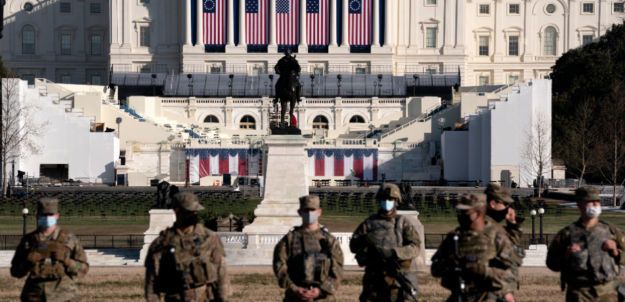 美国国会大厦发生骚乱后已加强安保警戒 视频截图
