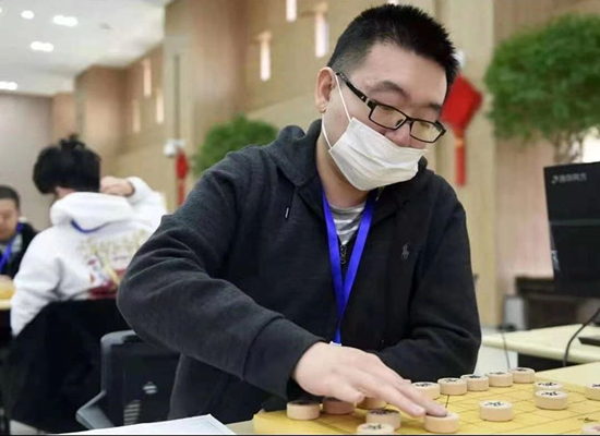 没想到，新科全国象棋个人冠军王廓与上海还有这样的渊源……休闲区蓝鸢梦想 - Www.slyday.coM