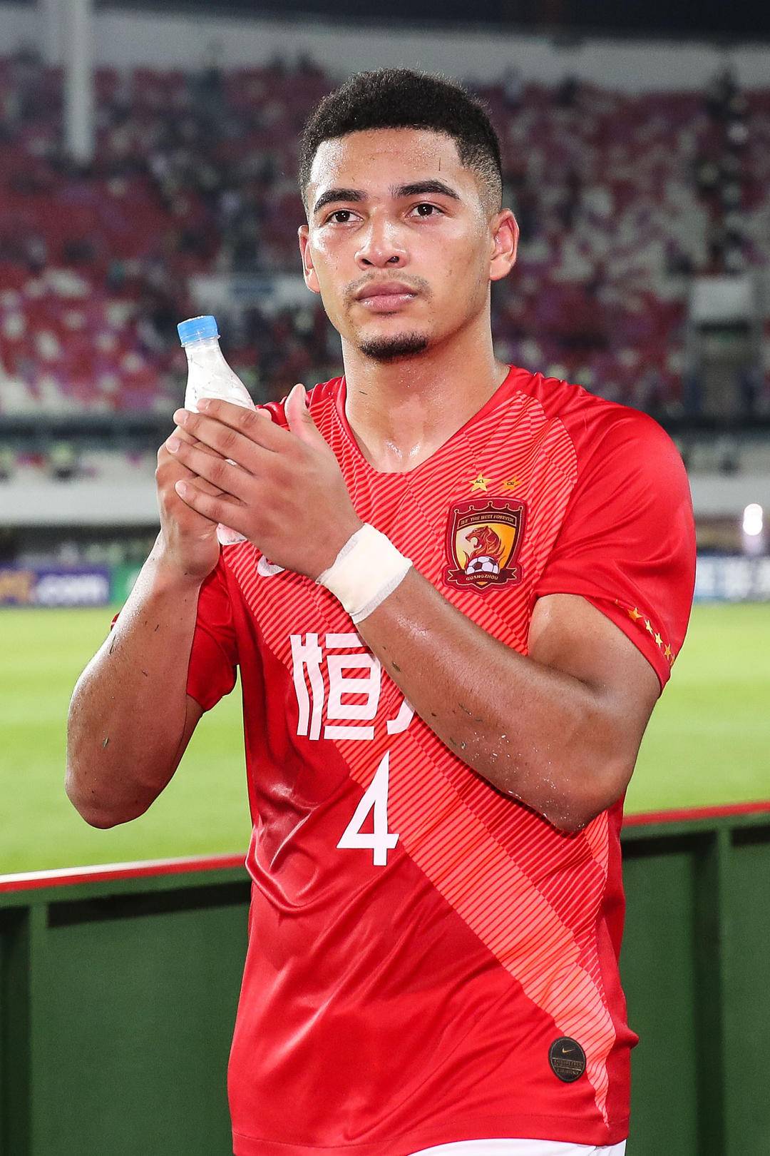 曝归化球员蒋光太在英国感染新冠病毒