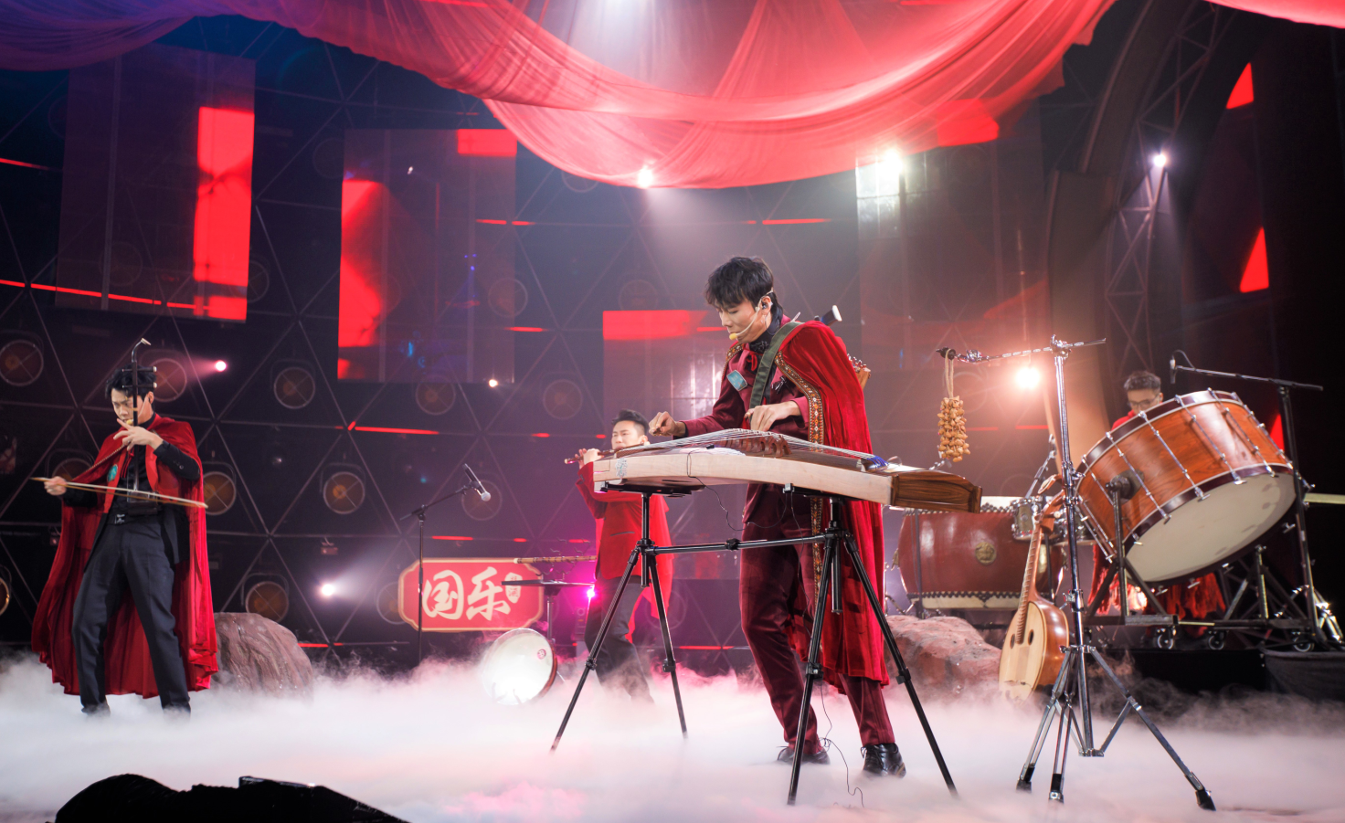 《国乐大典》第三季收官 棒棒糖战队获全国总冠军