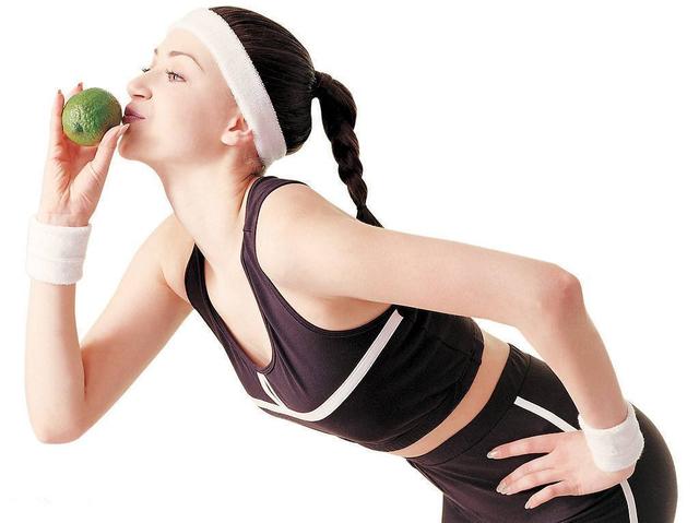 想减肥可以试试这3项运动,既燃脂又不伤害身体,这些方法就可以