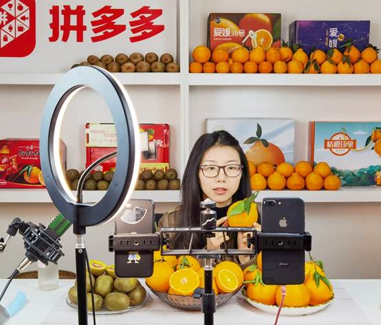 85后新农人靠拼多多卖水果实现四川丑柑原产地直发