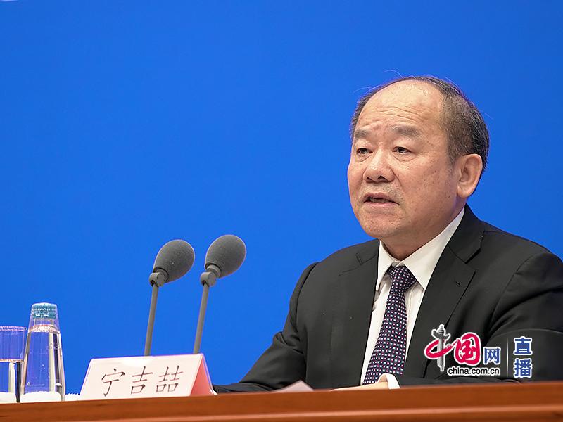 百万亿元意味什么？经济、科技实力、综合国力跃上新的大台阶