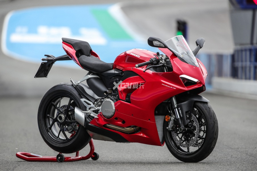 杜卡迪21年车型售价公布 最高涨1.3万元