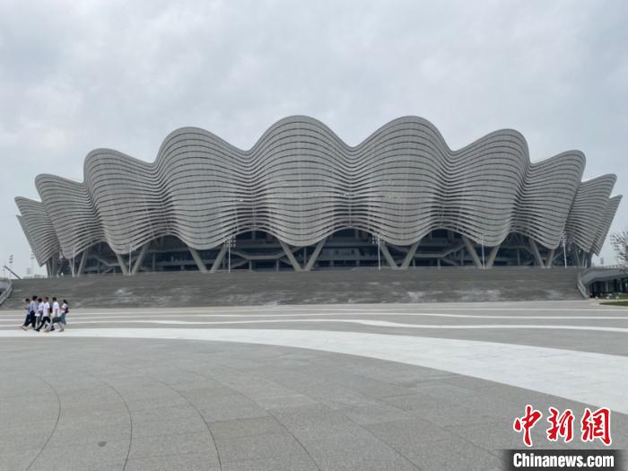 资料图:西安奥体中心外景。张一辰摄