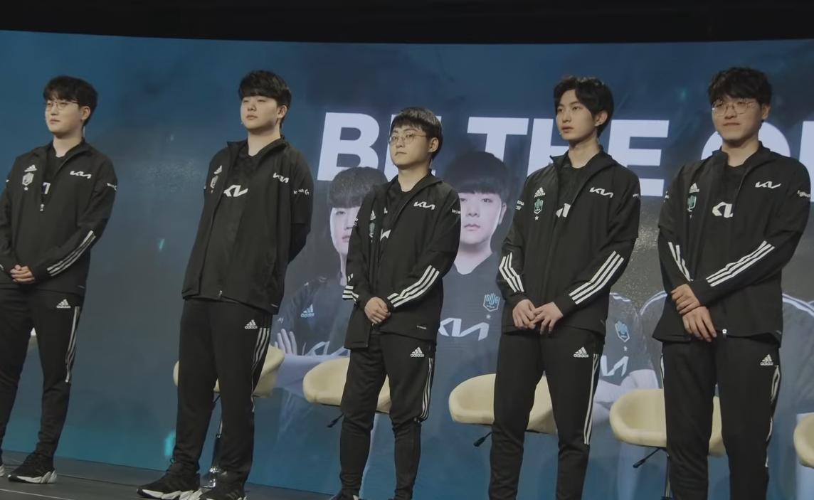 加强还是削弱?DK官宣新赛季阵容,上单是被阿乐打自闭的那个休闲区蓝鸢梦想 - Www.slyday.coM 加强还是削弱?DK官宣新赛季阵容,上单是被阿乐打自闭的那个休闲区蓝鸢梦想 - Www.slyday.coM