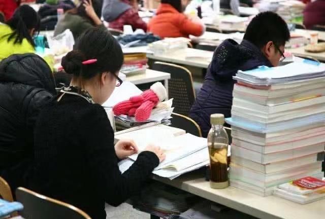 22年考研准考证打印时间公布,学生做好考研前准备,争取一次上岸休闲区蓝鸢梦想 - Www.slyday.coM 22年考研准考证打印时间公布,学生做好考研前准备,争取一次上岸休闲区蓝鸢梦想 - Www.slyday.coM