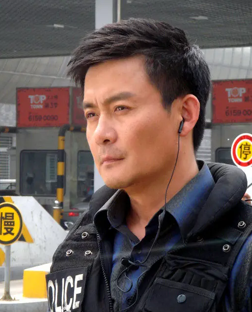 "白云瑞"扮演者邢岷山,他用一生演绎了一段青梅竹马的爱情故事