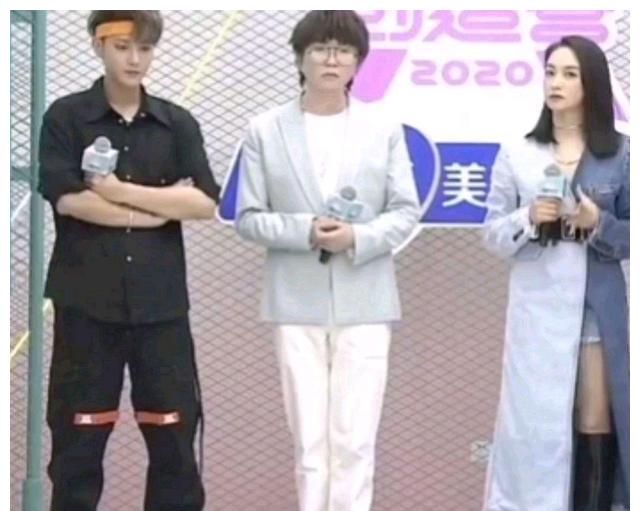 《令人心动的offer3》毛不易护士魂再现，刻在血脉里的DN休闲区蓝鸢梦想 - Www.slyday.coM