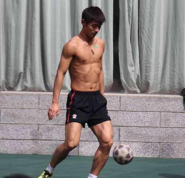 7大国手对比!樊振东等第一次拿世锦赛男单冠军时,马龙年龄最老休闲区蓝鸢梦想 - Www.slyday.coM 7大国手对比!樊振东等第一次拿世锦赛男单冠军时,马龙年龄最老休闲区蓝鸢梦想 - Www.slyday.coM