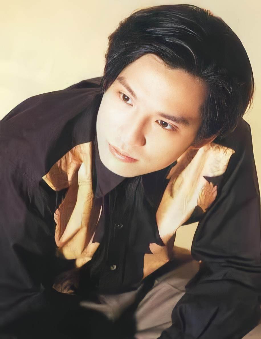 黄家驹离世28年后,那个最内向的叶世荣如今怎么样了?__财经头条