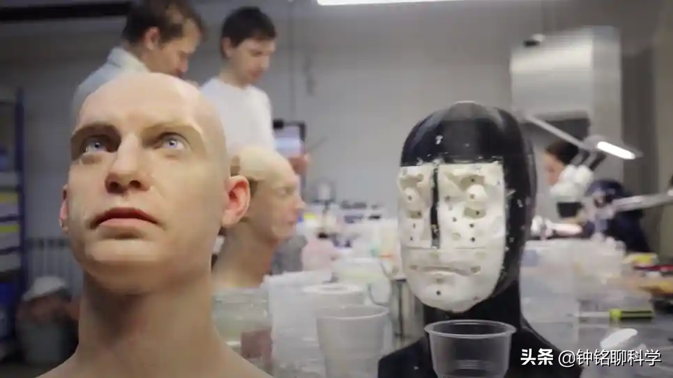 1张脸127万！你愿意卖你的脸吗，机器人公司高价买人脸做什么？休闲区蓝鸢梦想 - Www.slyday.coM