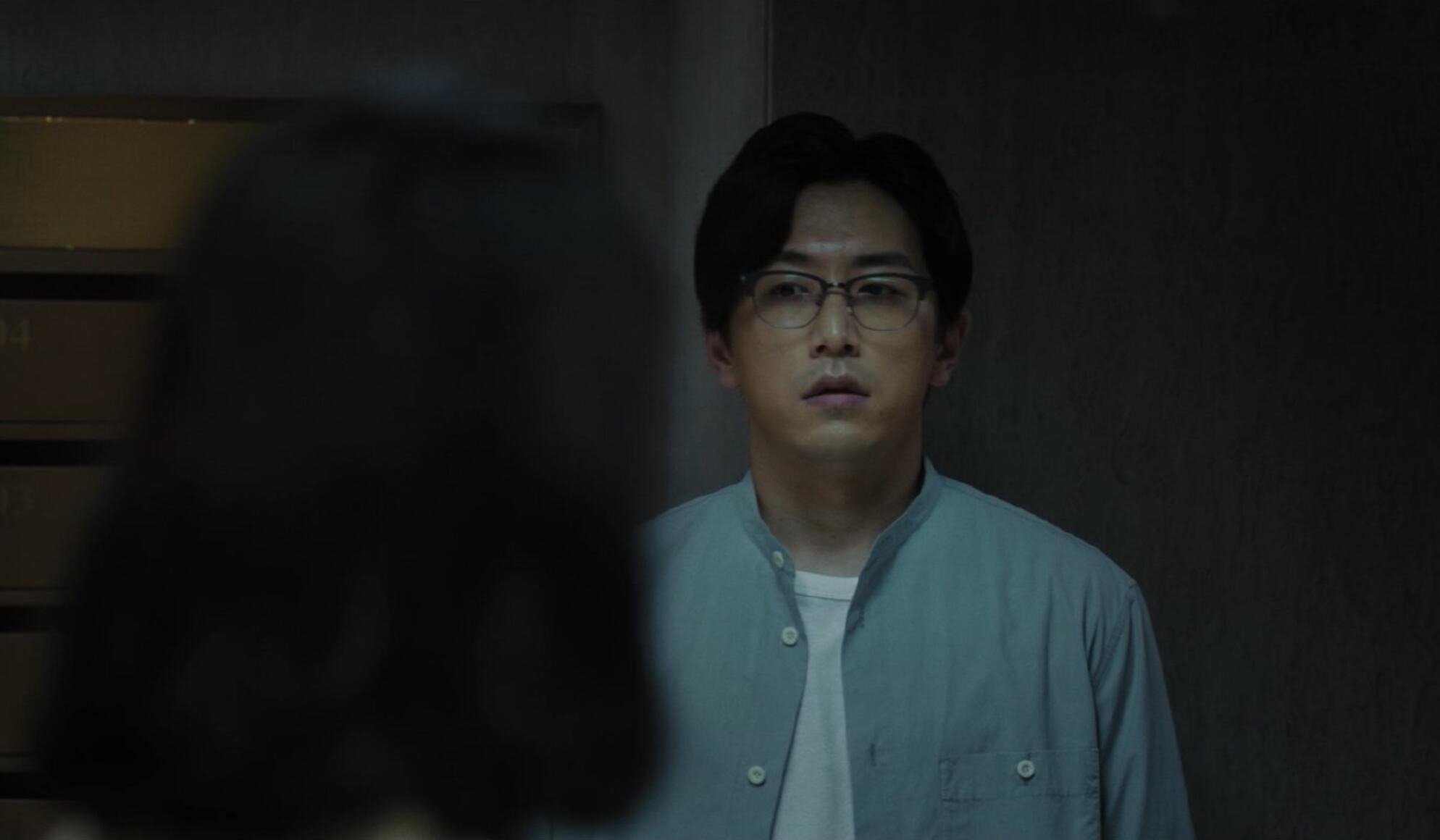 门锁背后的真实我害怕的不是独居是那些披着羊皮的狼