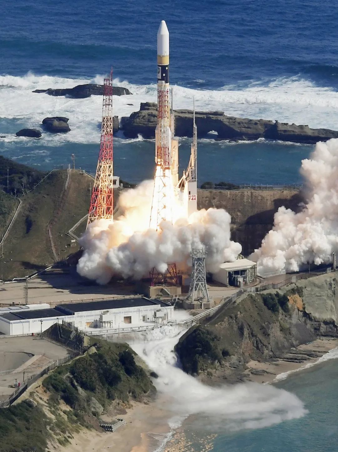 声称为监控高超音速武器 日本欲打造小卫星监测网