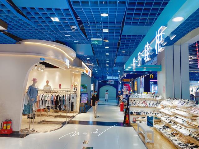 广州市中心有个动漫主题地下商场，两条地铁在此交汇，人气却一般休闲区蓝鸢梦想 - Www.slyday.coM