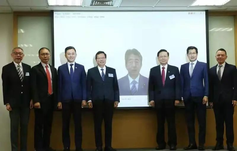 看台海：台湾的事不关日本的事，轮不到他插嘴休闲区蓝鸢梦想 - Www.slyday.coM