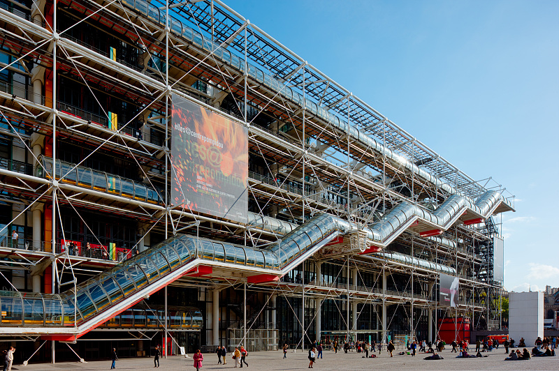 由巴黎蓬皮杜中心负责管理运营,集中展现20世纪到21世纪的现当代艺术