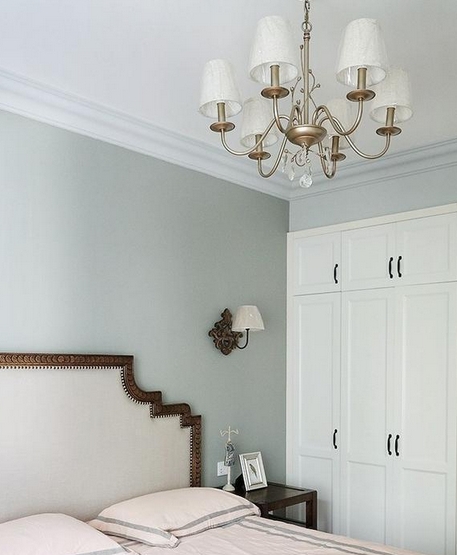 新房不吊顶,大白墙搭配石膏线漂亮极了,全屋共6处亮点,养眼!