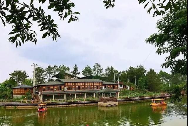 暖阳下在细碎的光阴里汇森山庄带你重拾享受大自然的乐趣