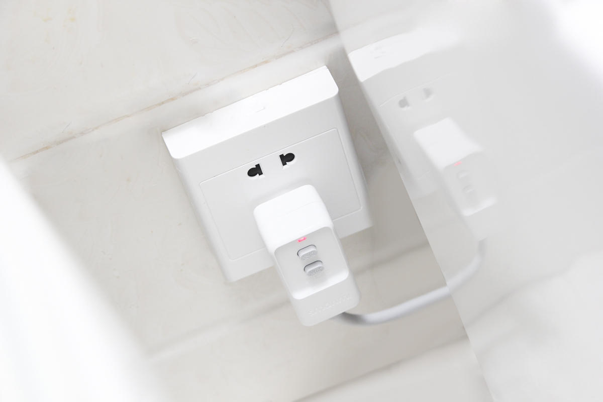 电源插座原是装修时给智能马桶盖设计的,没想到成全了一体化马桶.