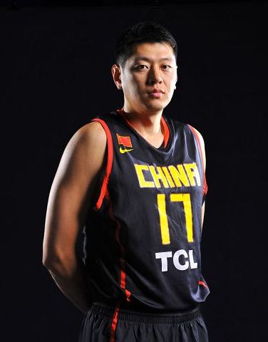 "中国男篮"莫科:再婚仍不忘前妻,给岳父岳母当儿子|莫科|王凡|岳母