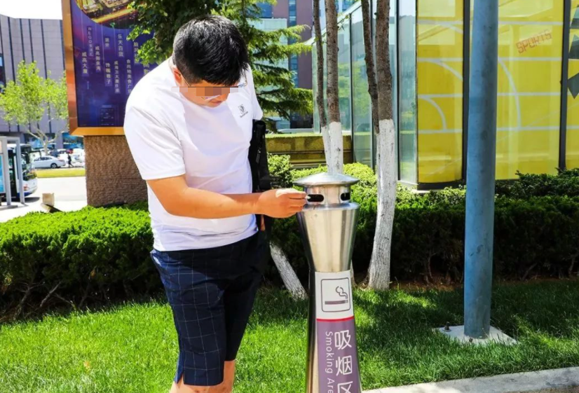 准妈妈买辣条被老板拒绝,怀孕后遇到过的暖心事,你经历过几个?休闲区蓝鸢梦想 - Www.slyday.coM 准妈妈买辣条被老板拒绝,怀孕后遇到过的暖心事,你经历过几个?休闲区蓝鸢梦想 - Www.slyday.coM