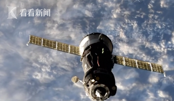 俄飞船漏气被指美国宇航员所为 就为早日回家？休闲区蓝鸢梦想 - Www.slyday.coM