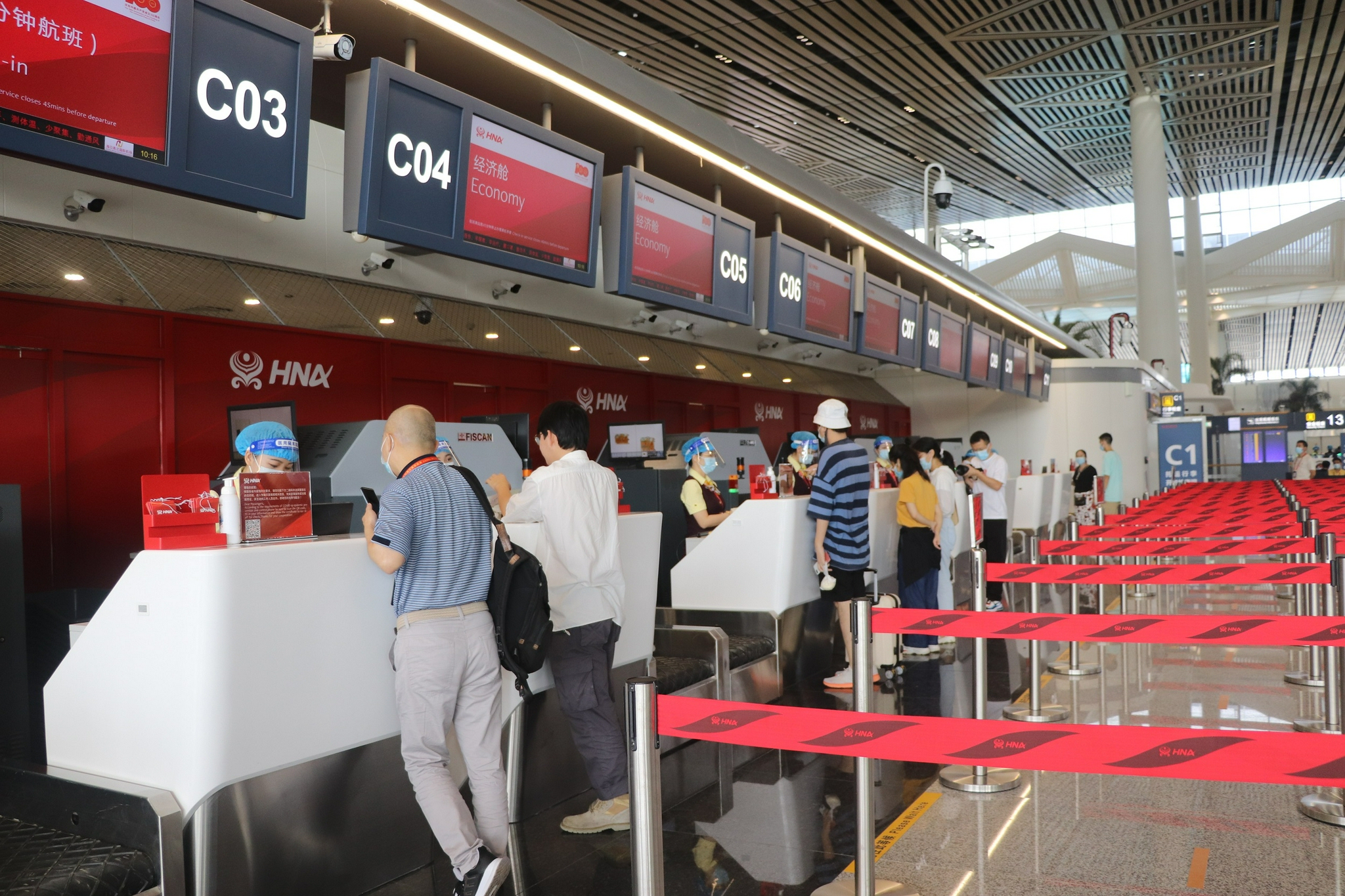 值机柜台  图片来源:海南航空