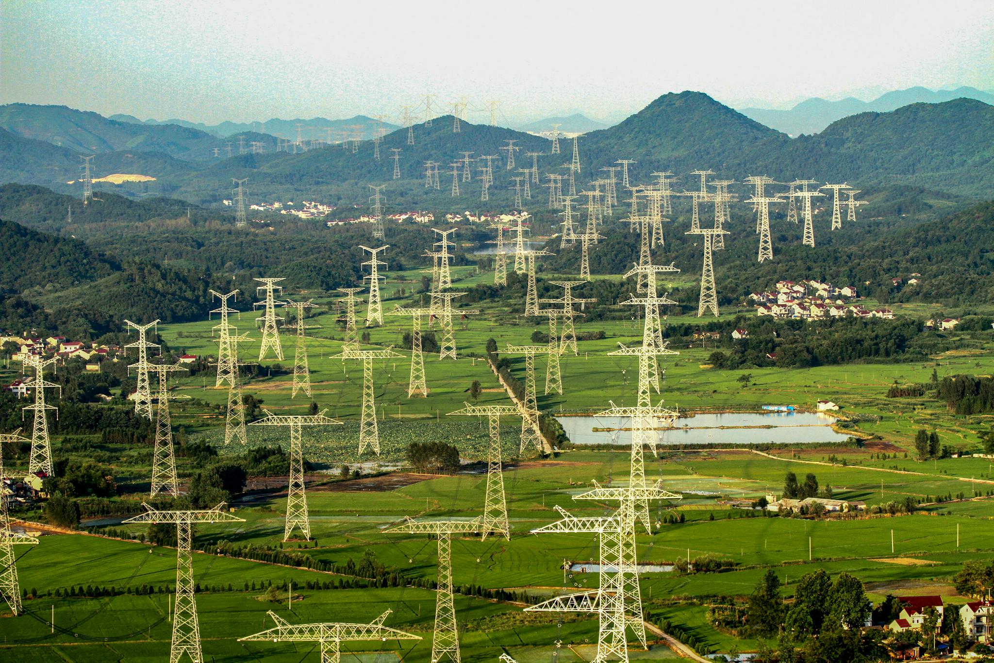 新华全媒丨5g特高压守护西电东送大动脉安全