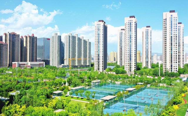 太原万柏林区高标准高质量推进项目建设