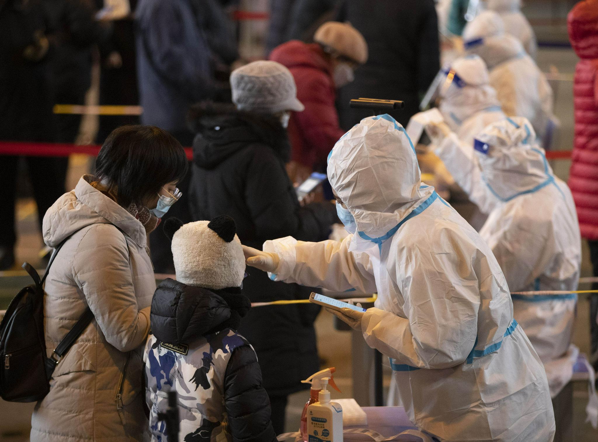 哈尔滨市部分地区启动全员核酸检测