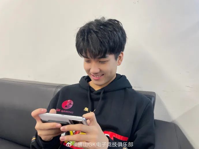 虎牙明星主播全力助阵kpl季后赛紧张又刺激的虎牙kpl季后赛