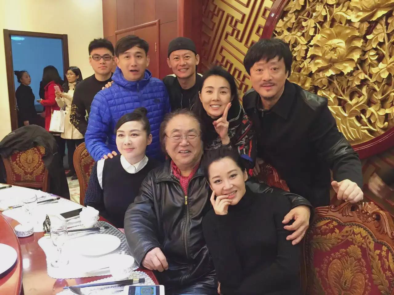 许晴|毛衣_新浪新闻