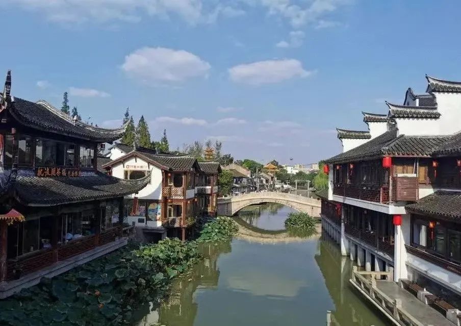 为什么到处的水乡小镇都长得一模一样