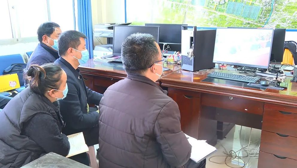 【认真学习贯彻党的十九届六中全会精神】临夏县持续掀起学习贯彻党的十九届六中全会精神热潮休闲区蓝鸢梦想 - Www.slyday.coM