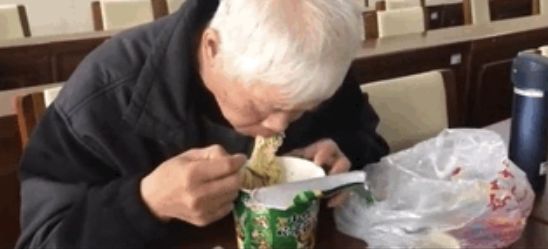 马航370被找到？英专家称发现遗迹…7年了，他们还在等亲人回家休闲区蓝鸢梦想 - Www.slyday.coM