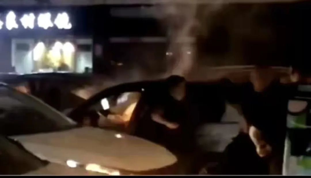 成为"南京胖哥"后的180天：见义勇为被捅伤，"做了就不后悔"休闲区蓝鸢梦想 - Www.slyday.coM