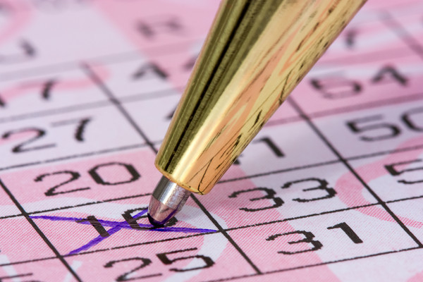 男子不小心买了2张同样号码的彩票，幸运中得497万休闲区蓝鸢梦想 - Www.slyday.coM