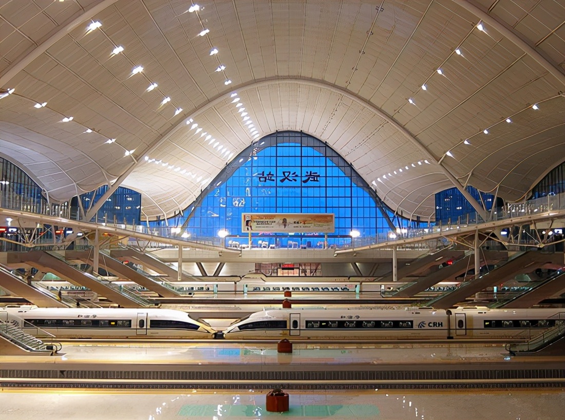 建设成本高达140亿,中国建造最美高铁站,武汉站有啥特别之处?__财经头