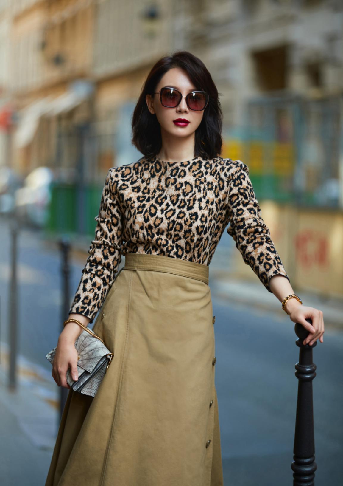 女人过了40岁该剪什么发型看袁泉陈数就知道了气质又减龄