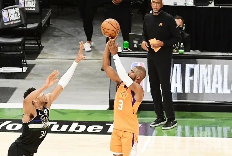 场均14分拿3000万?失去他的雷霆狂输73分,得到他的太阳18连胜!休闲区蓝鸢梦想 - Www.slyday.coM 场均14分拿3000万?失去他的雷霆狂输73分,得到他的太阳18连胜!休闲区蓝鸢梦想 - Www.slyday.coM