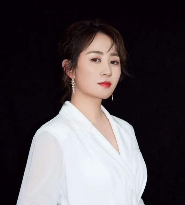 39岁马丽发长文,因工作长时间与儿子分开,非常想念自己的宝宝休闲区蓝鸢梦想 - Www.slyday.coM 39岁马丽发长文,因工作长时间与儿子分开,非常想念自己的宝宝休闲区蓝鸢梦想 - Www.slyday.coM