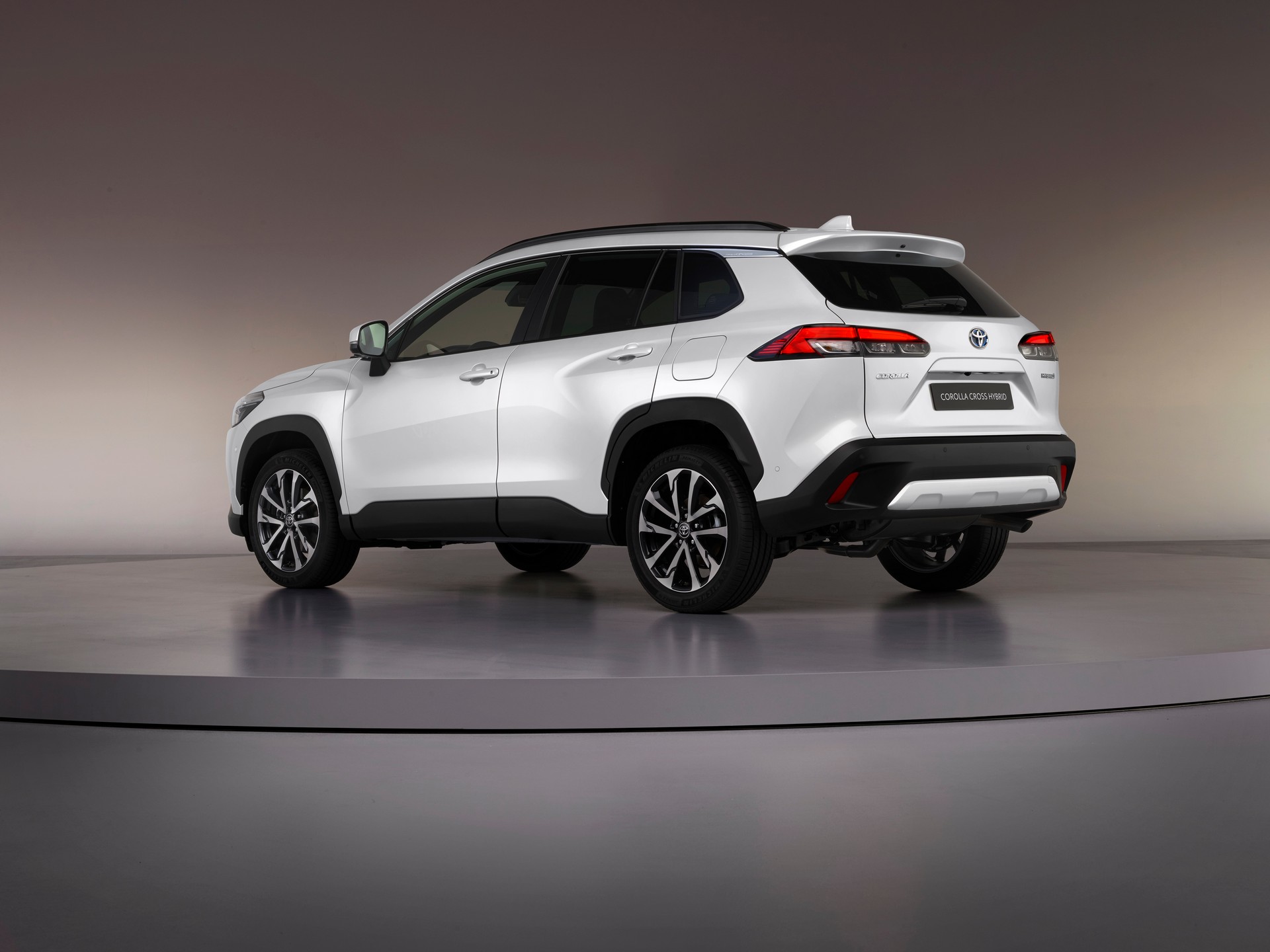 明年秋季交付欧版丰田卡罗拉cross官图发布