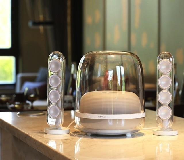 手慢无:哈曼卡顿水晶4代开启品牌秒杀 直降400还送耳机__财经头条