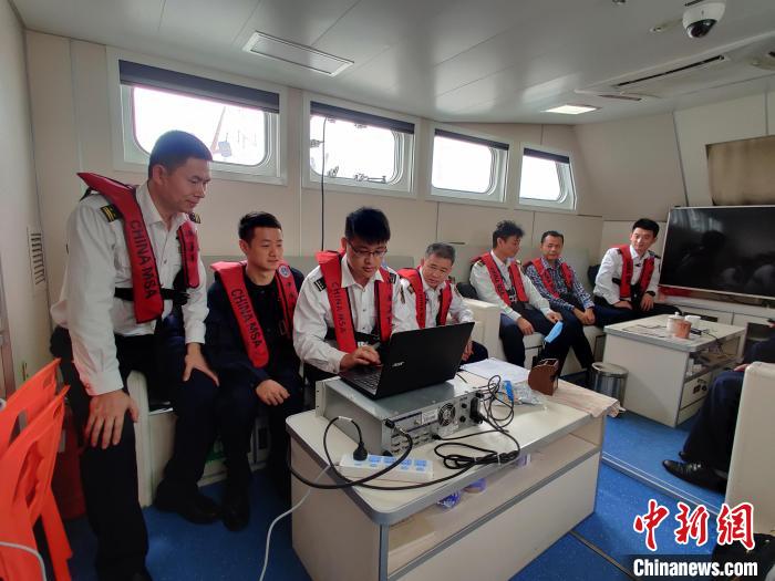 联合开展水上无线电专项整治 广州航标处供图