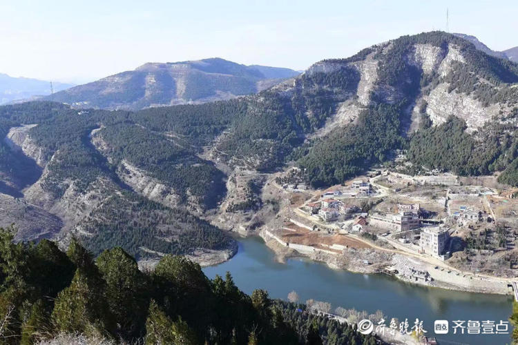 攀登回龙山,观冬日美景|济南市_新浪新闻